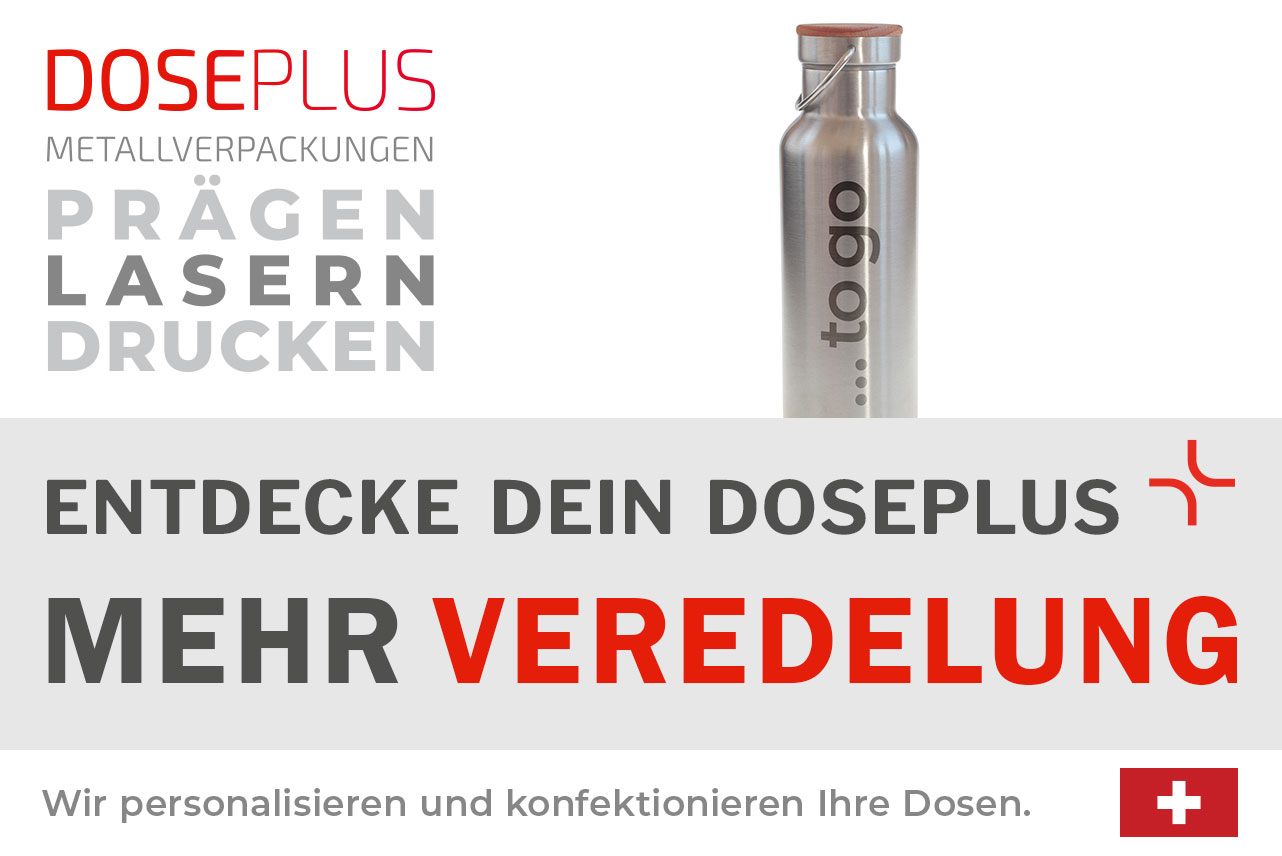 Doseplus Edelstahl-Trinkflasche TFL 030 mit Deckel aus Buchenholz – Banner: „Entdecke dein Doseplus – Mehr Veredelung“. Personalisierbare Trinkflasche für Lasergravur, Druck und Prägung.