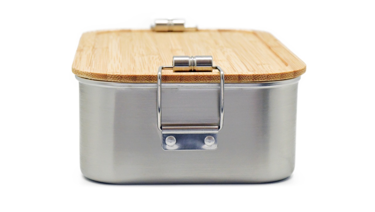 Lunchbox aus Edelstahl mit Bambusdeckel & Silikonring – Brotdose für B2B.